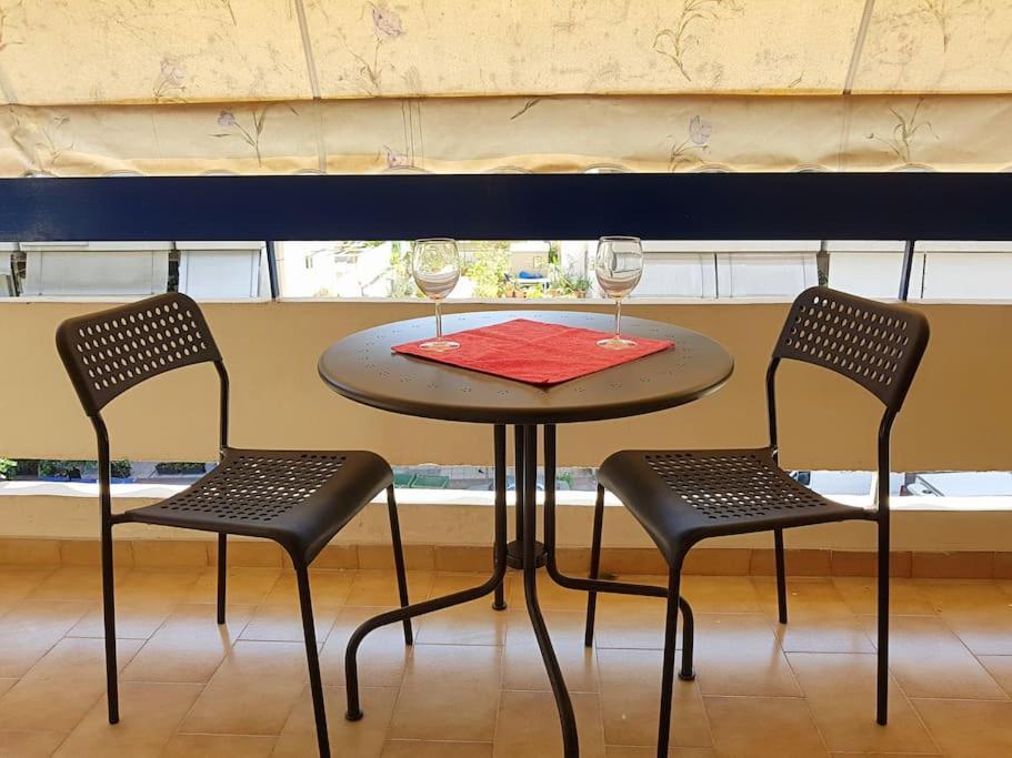 Athens Campus Renovated Studio Apartment @ Ilisia المظهر الخارجي الصورة